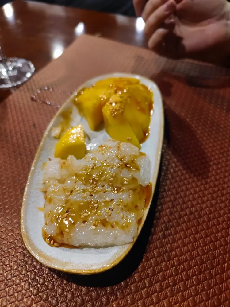 Riz À la Mangue Caramélisée