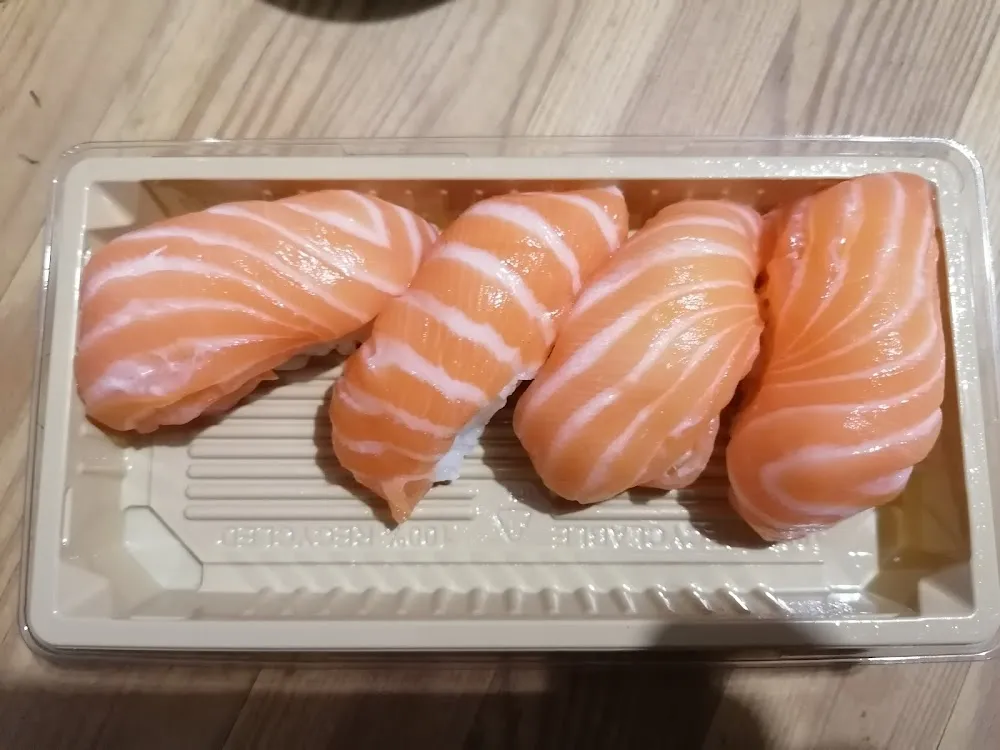 Sushi Saumon